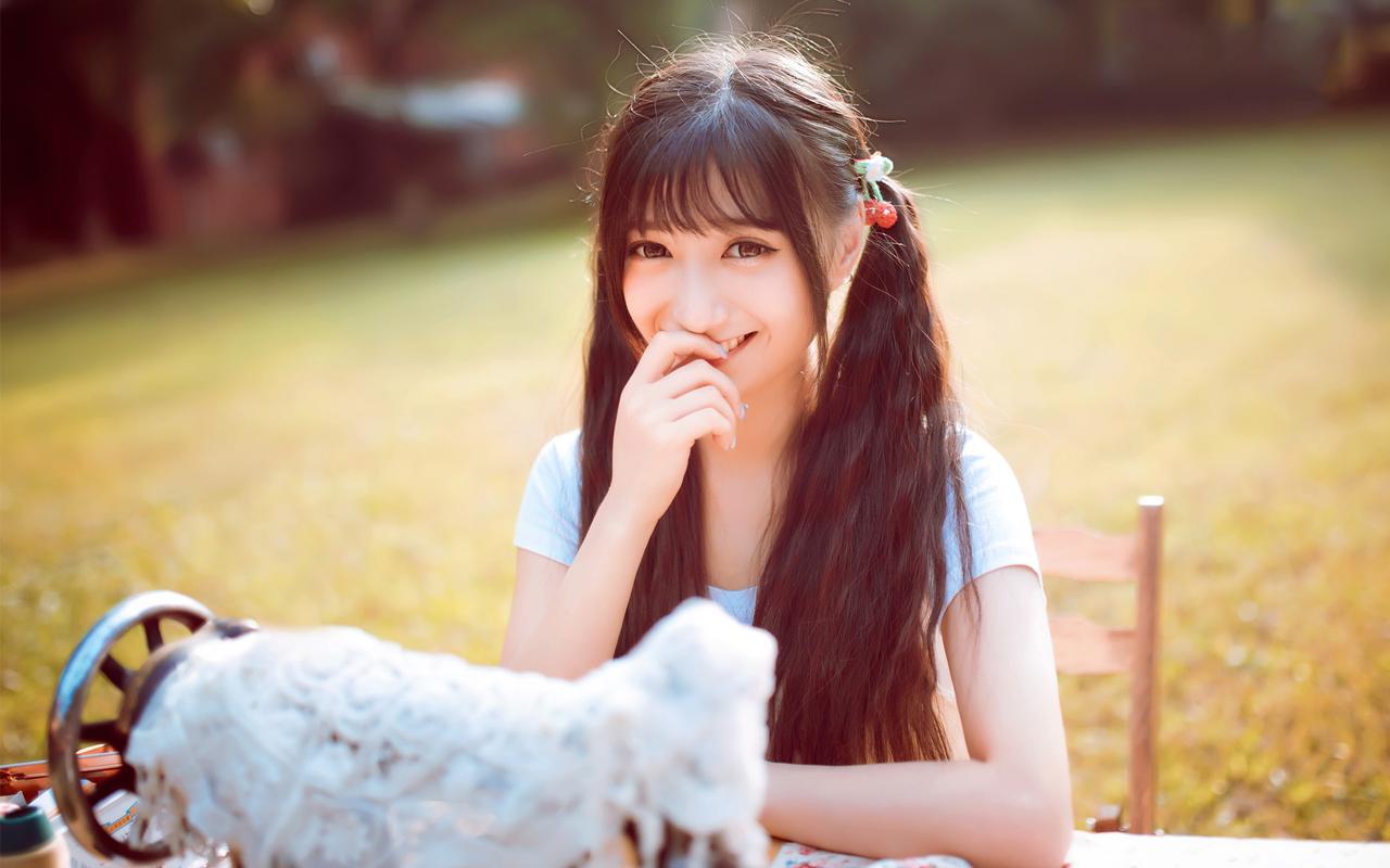 免费看美女视频